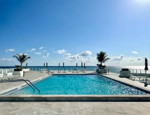 P_Pool Ocean Views