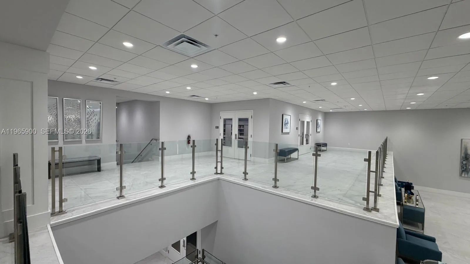 Photo 56
