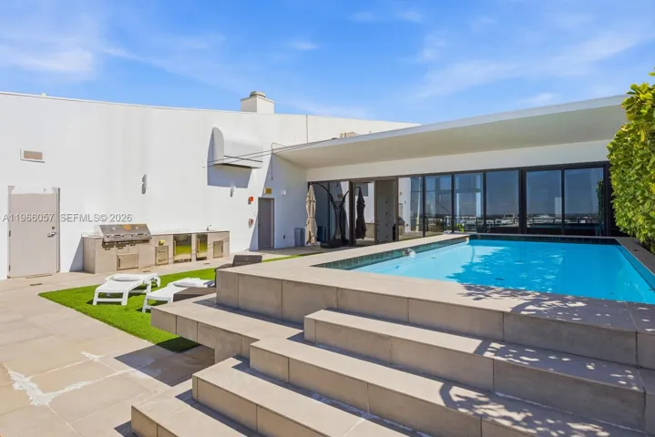 Private Pool