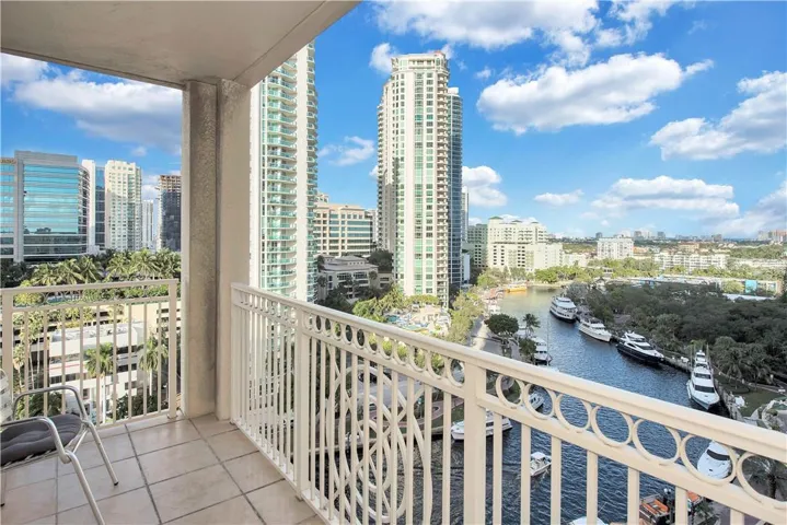 Unit 1217 Glorious River View from Balcony!