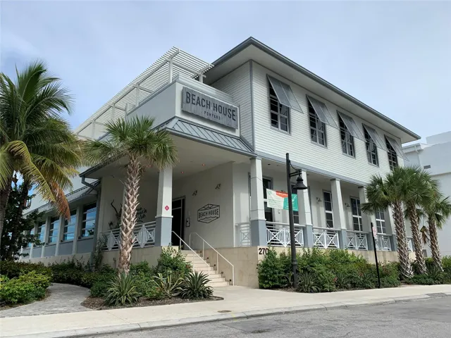 Oceanfront restaurant