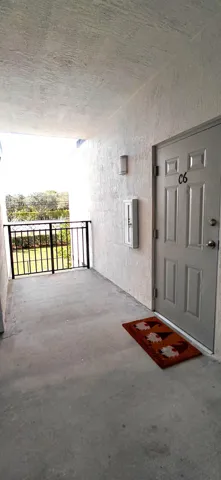 Entrance 1