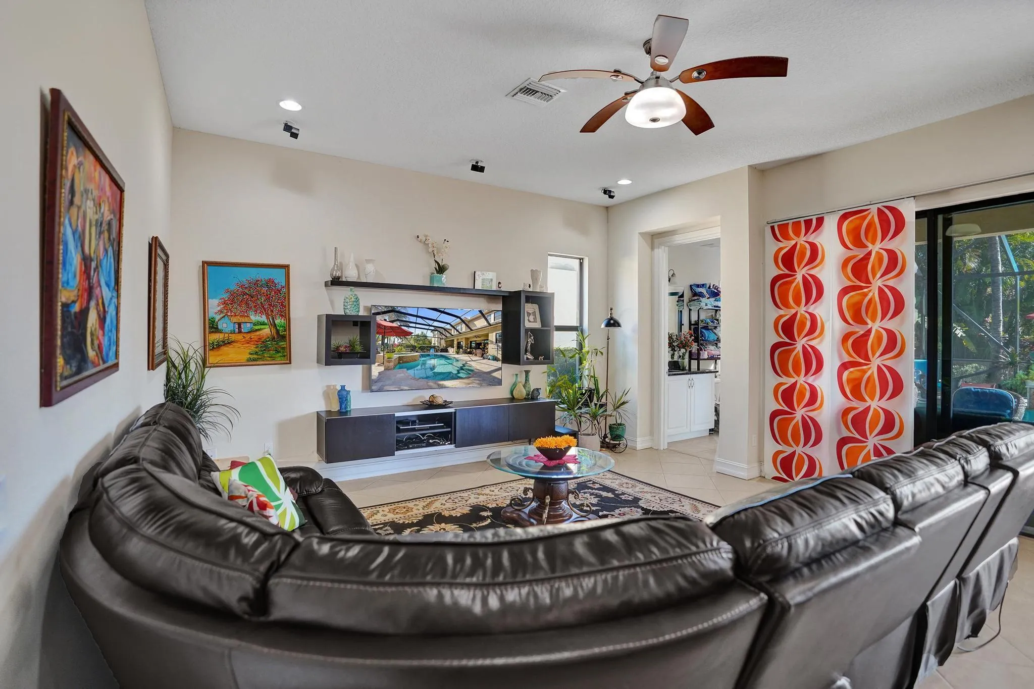 Perfect gathering family room with full bath