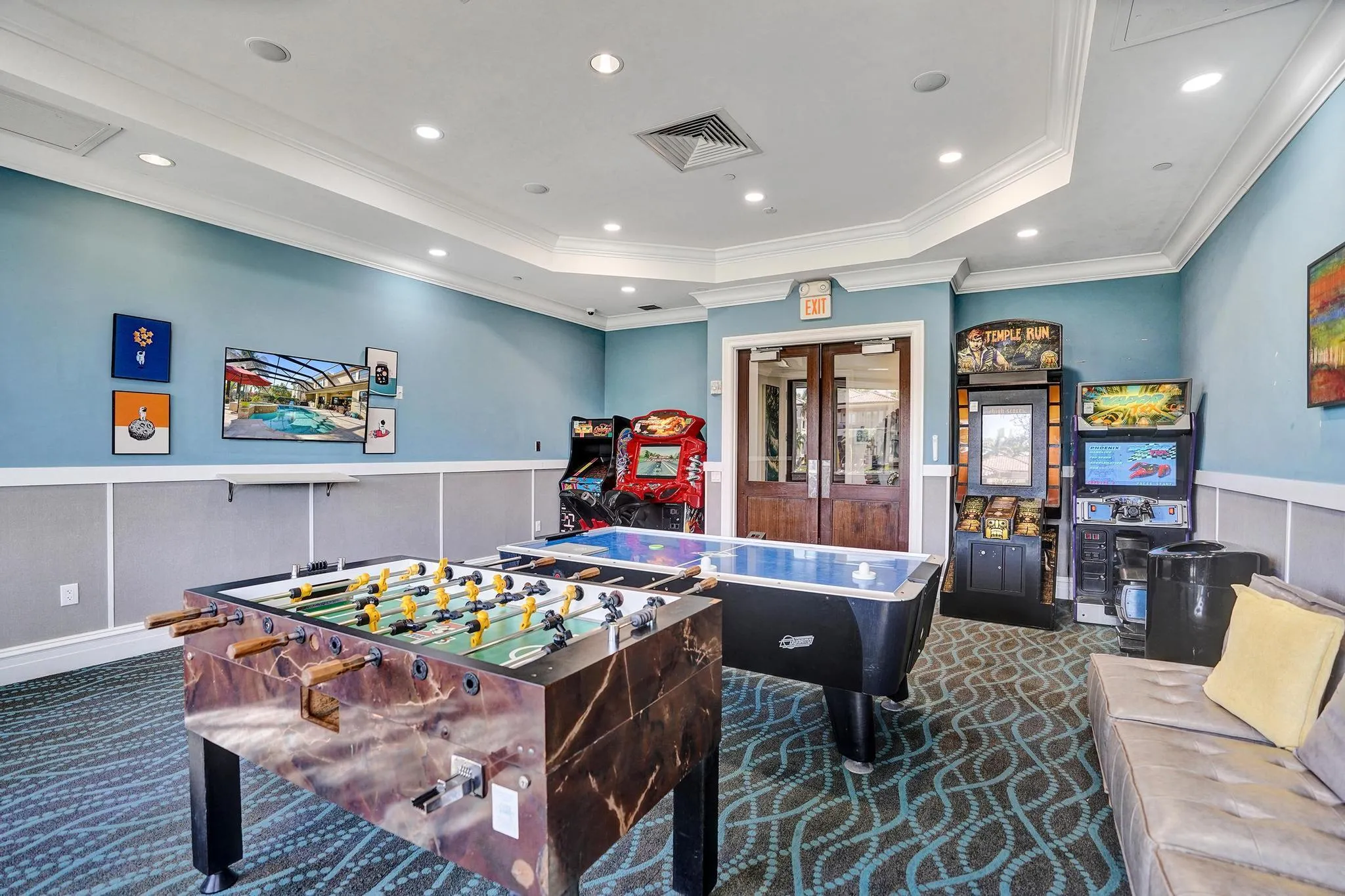 Club Game Room