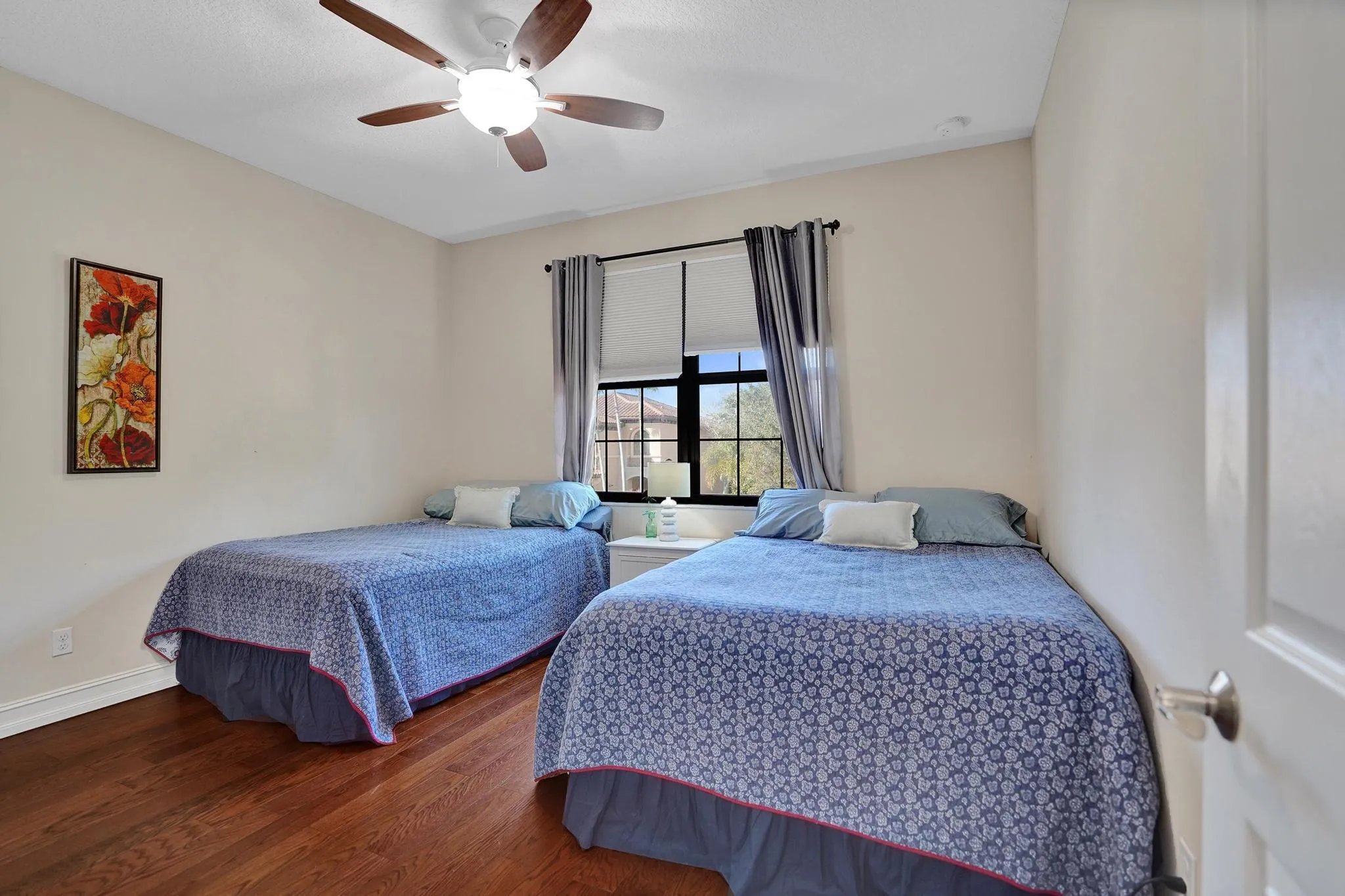 Front guest suite