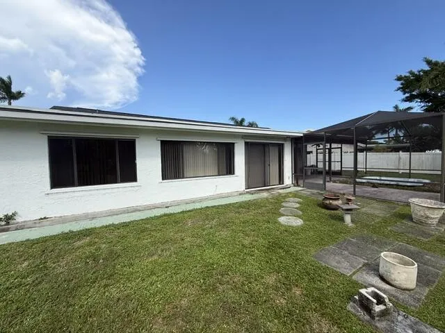 9453 Burlington Pl (Rear)
