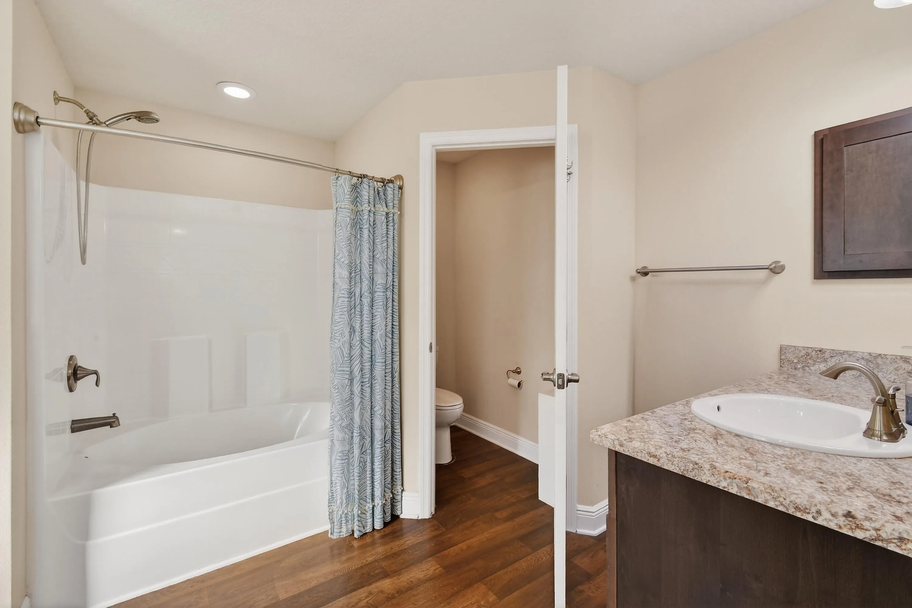 Property photo 42