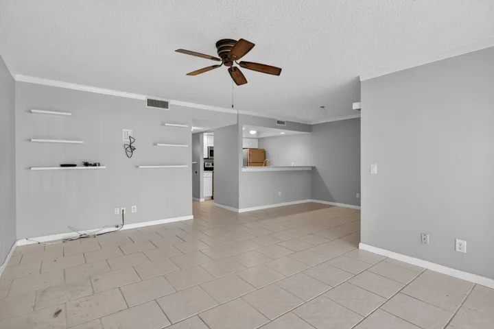 10-web-or-mls-3A5A6116
