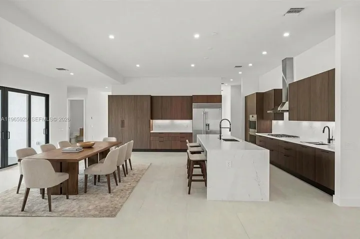 Virtual Staging