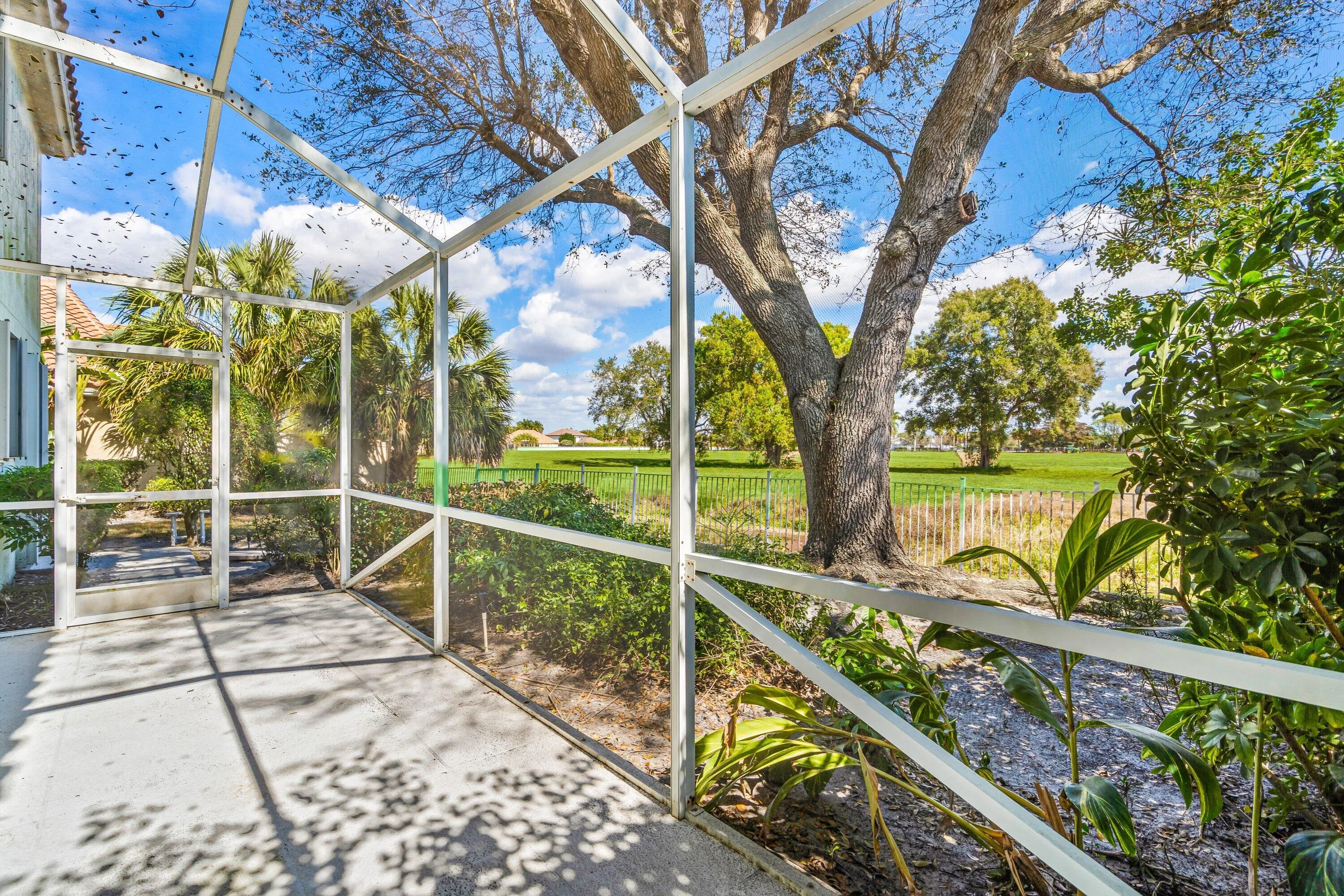 045-2746LinksideDrive-Wellington-FL-3341