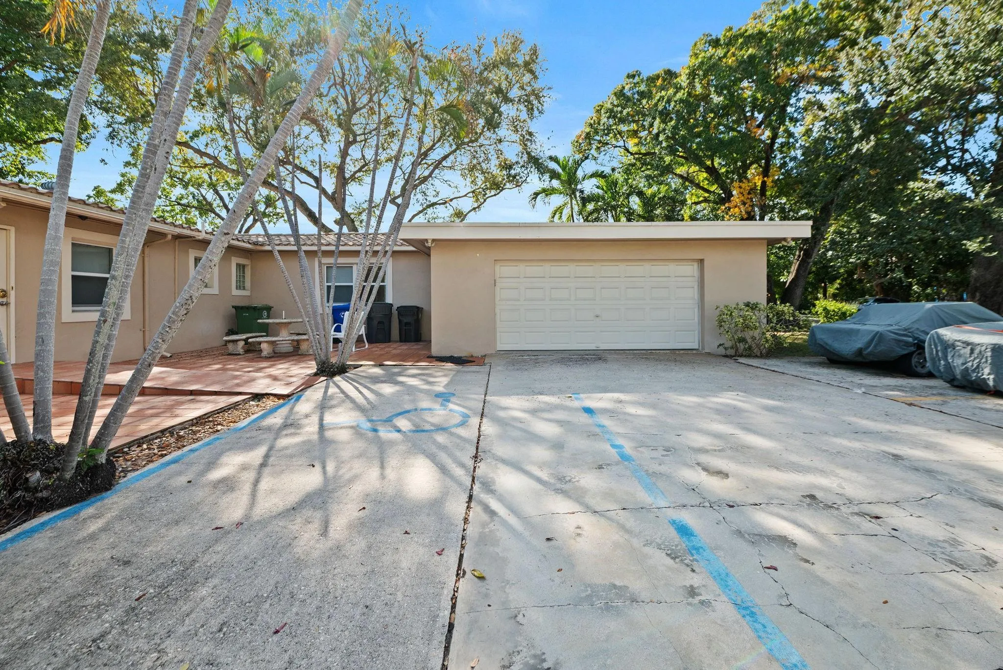 Property photo 24