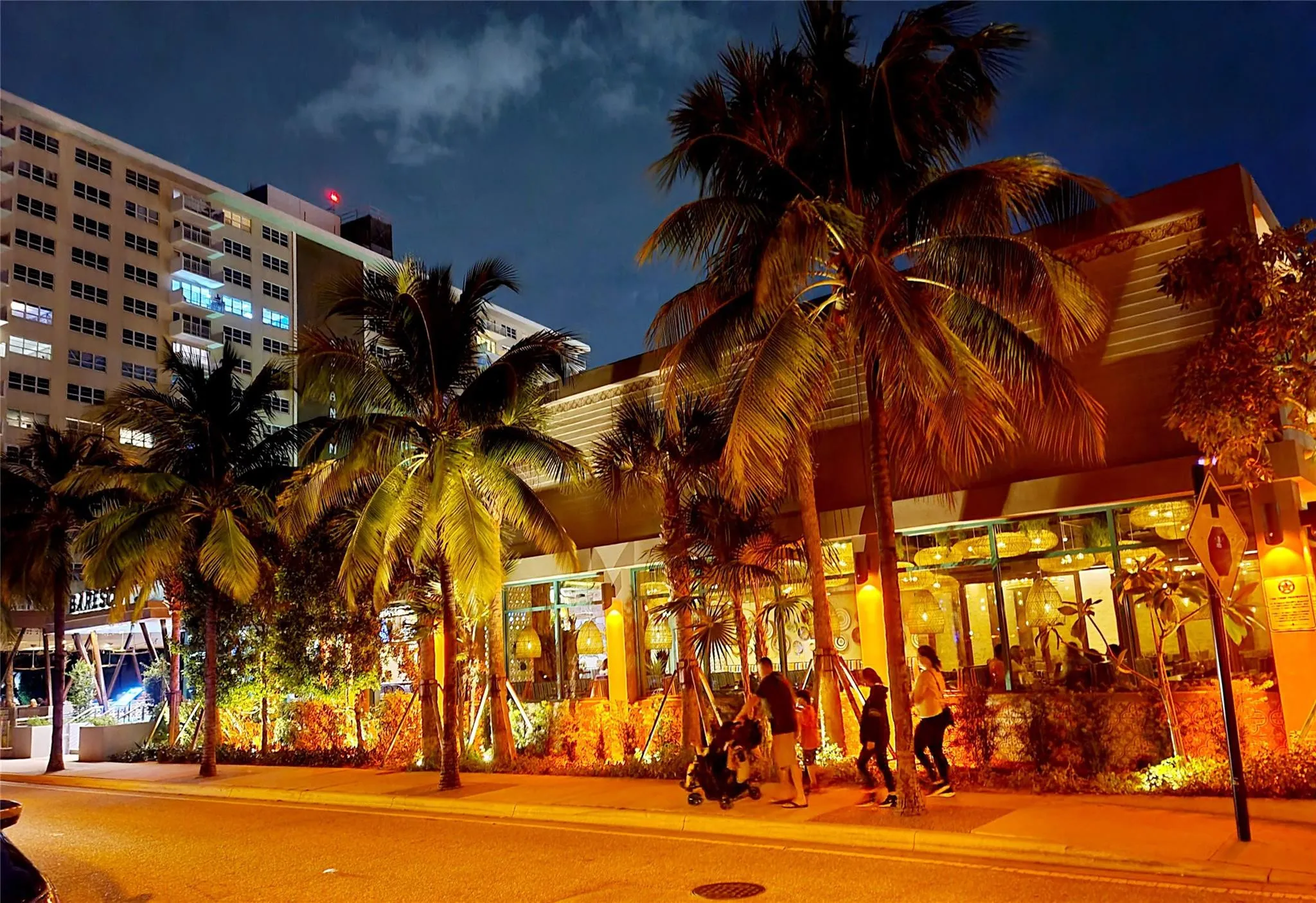 Fun & excited place to enhance dining & socialize