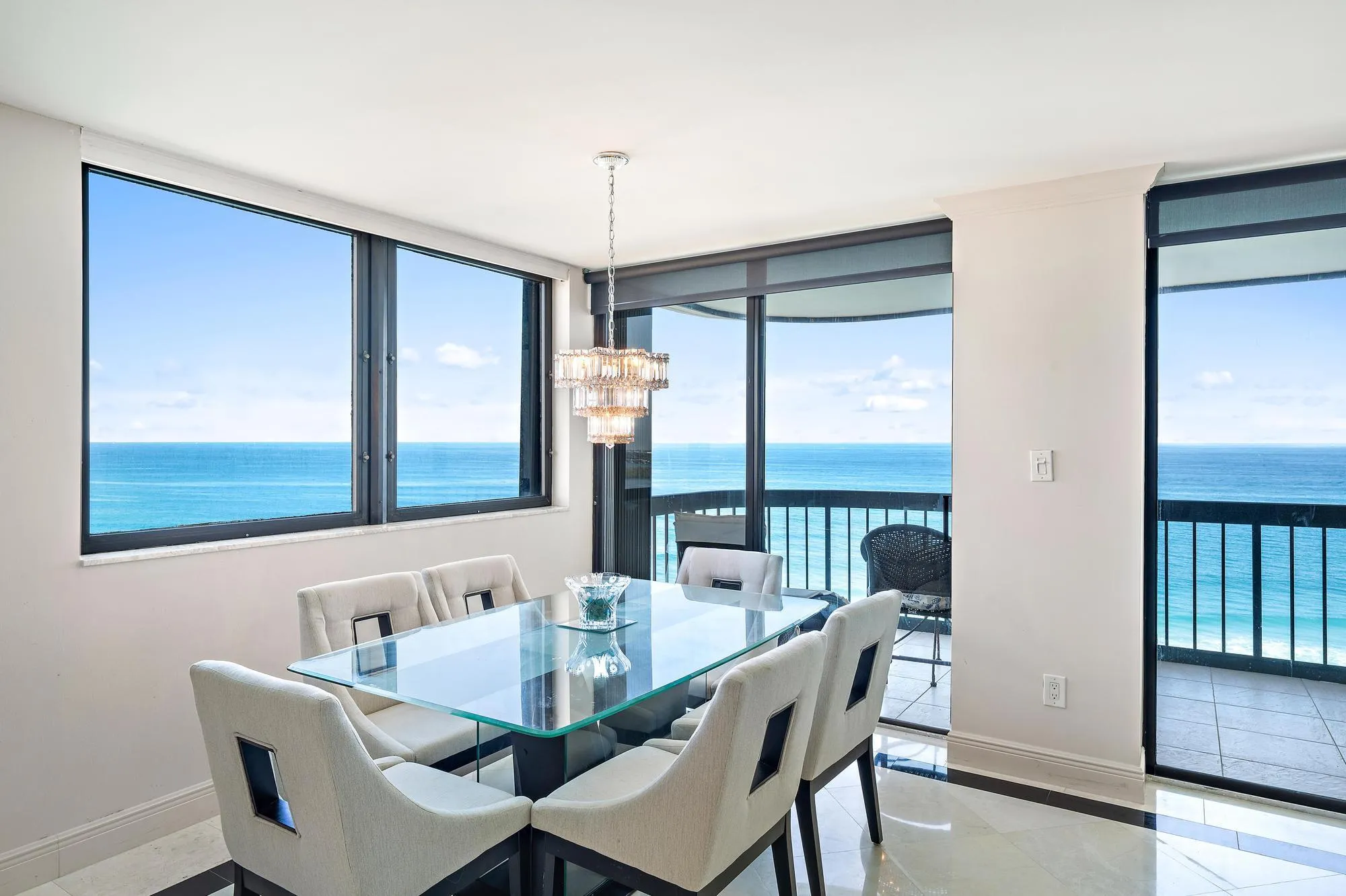 5380 N Ocean Dr-1