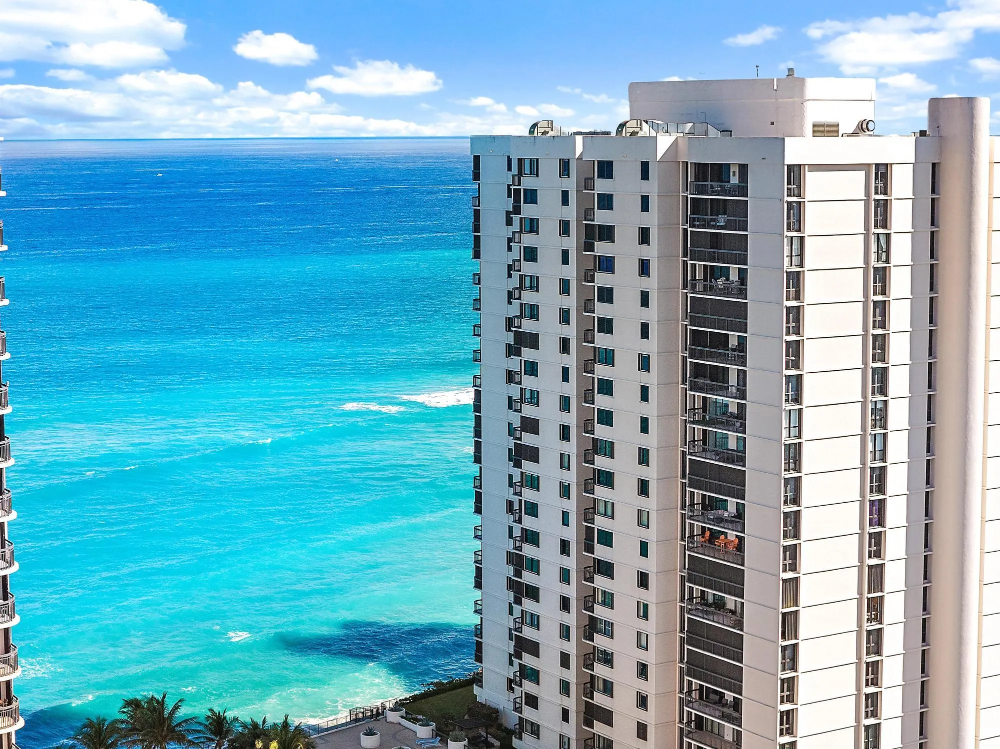5380 N Ocean Dr-29