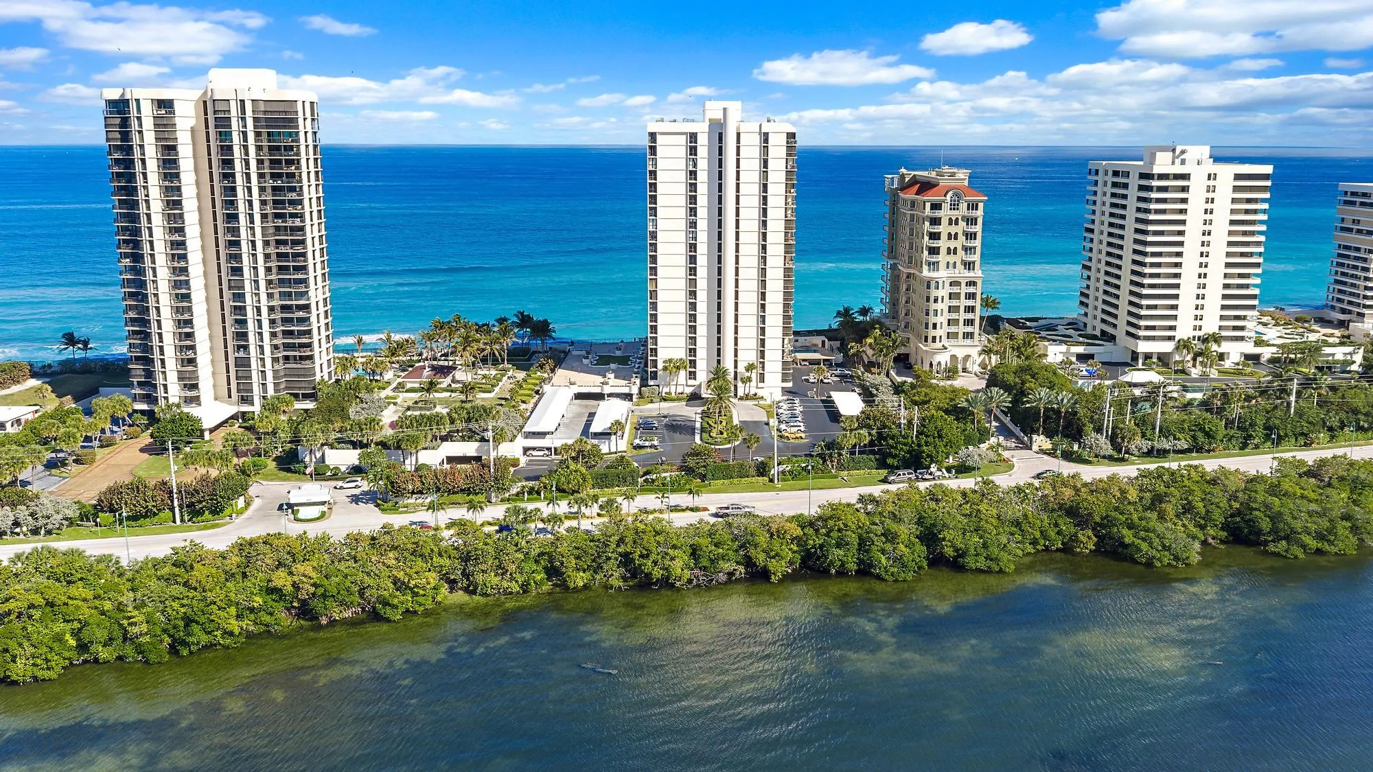 5380 N Ocean Dr-24