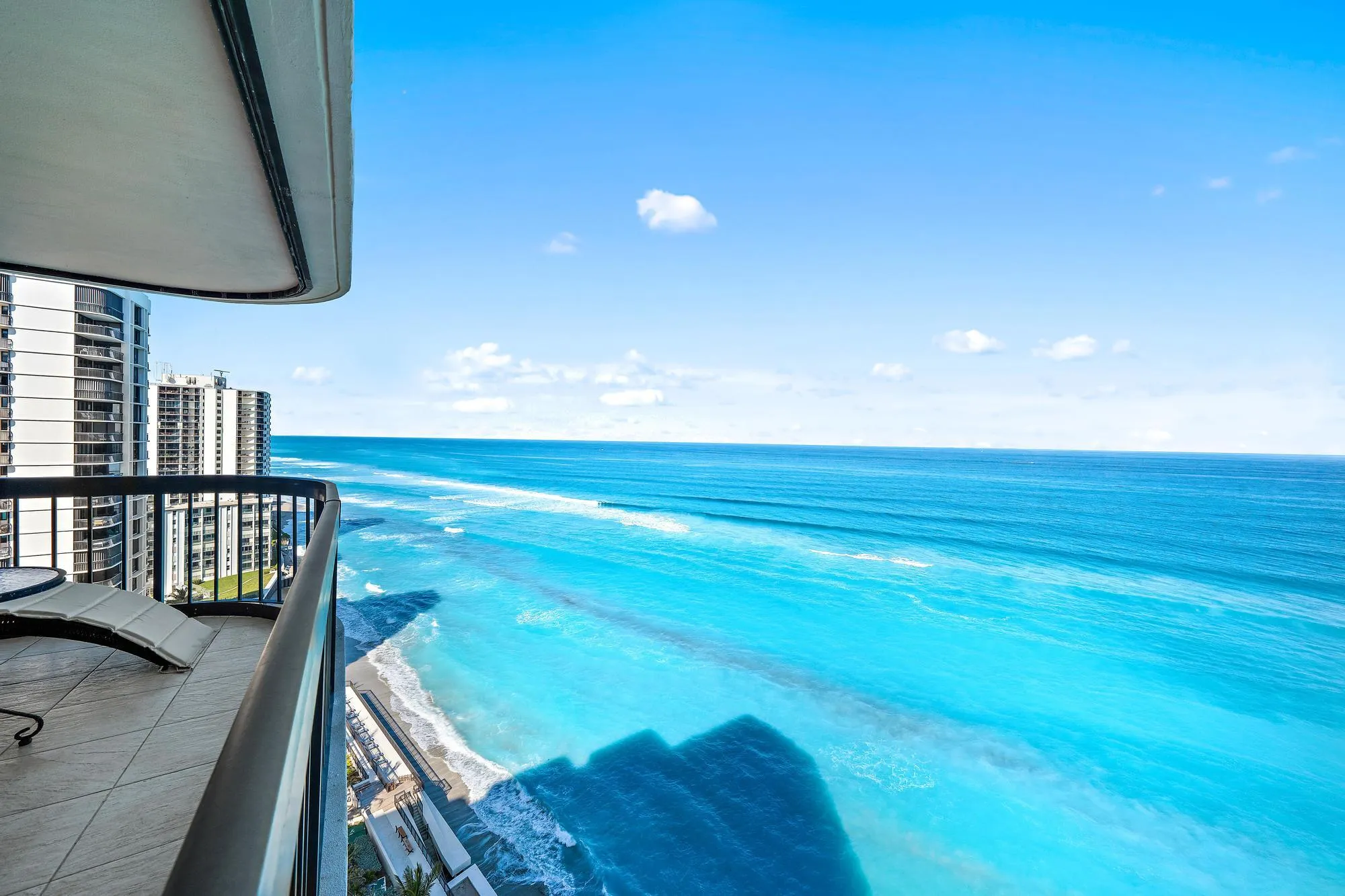 5380 N Ocean Dr-19