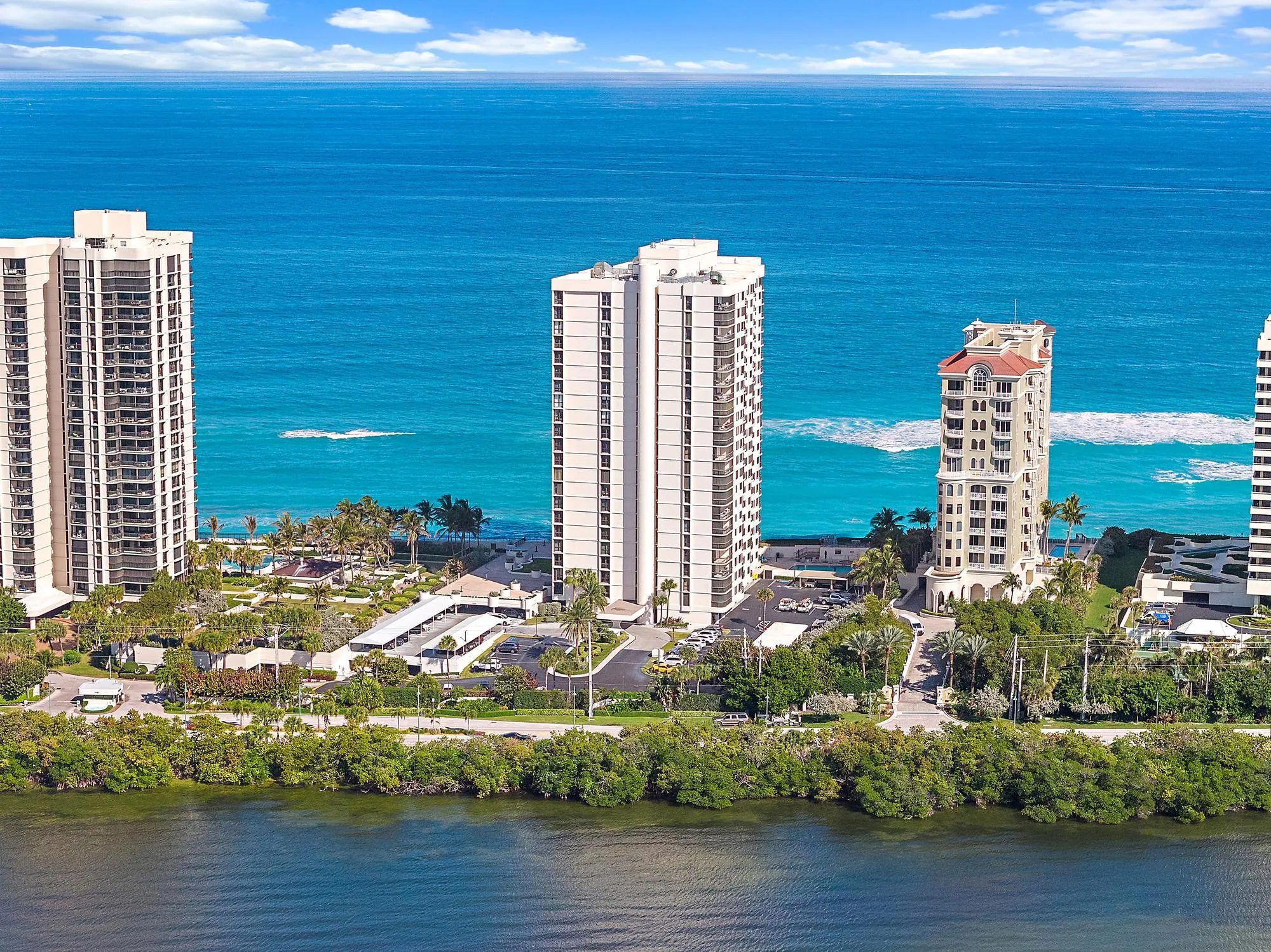 5380 N Ocean Dr-23