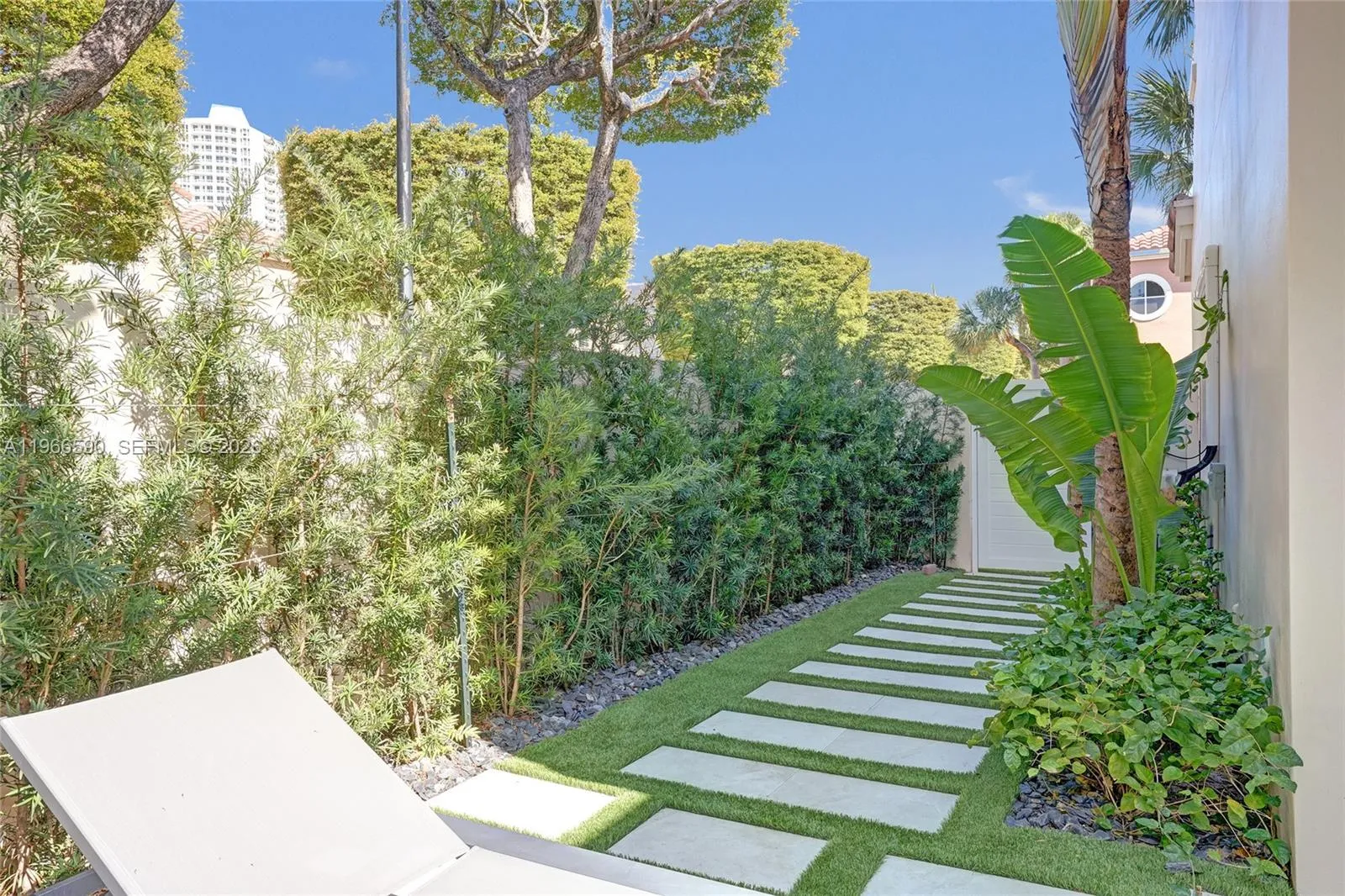 Property photo 86