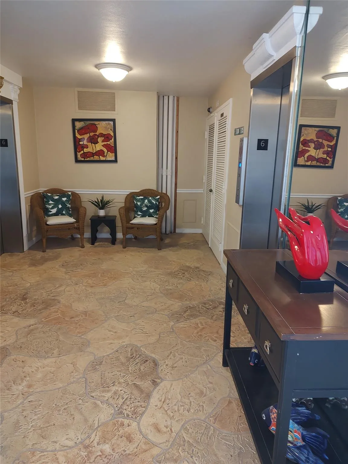 Elevator foyer