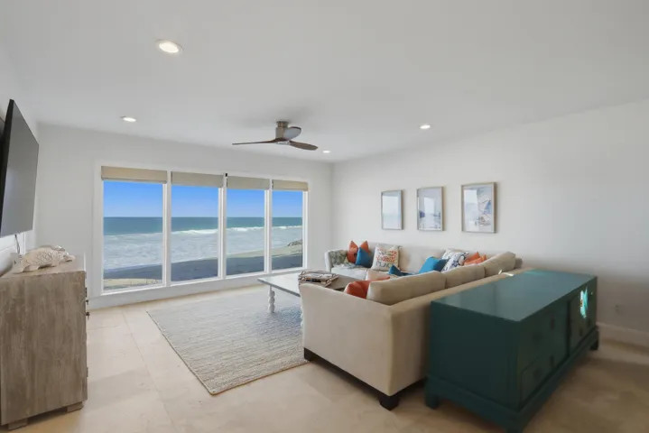 1031 SE MacArthur Blvd Stuart-large-018-