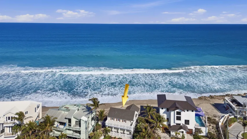 1031 SE MacArthur Blvd Stuart-large-059-