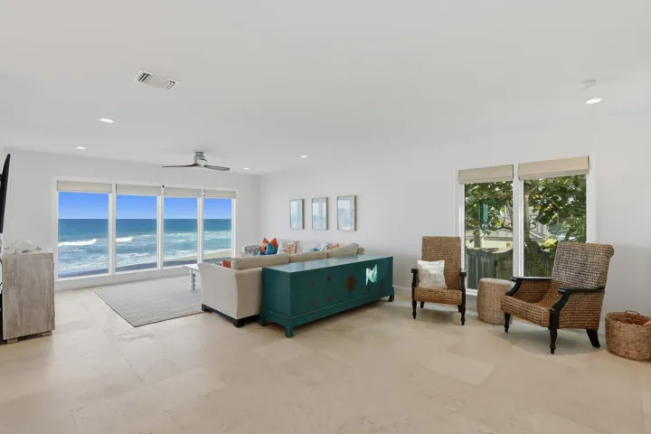 1031 SE MacArthur Blvd Stuart-large-017-