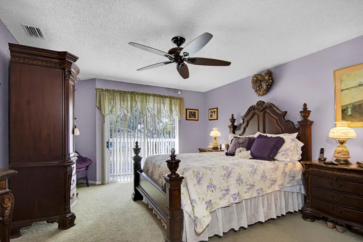 6189 Riverwalk_Unit 2_013