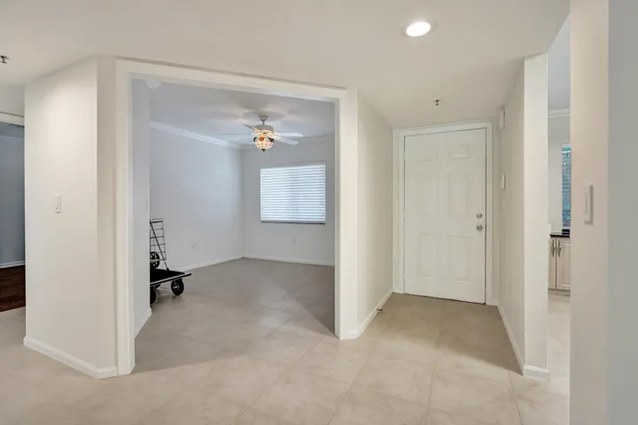 3rd Br or Flex Room