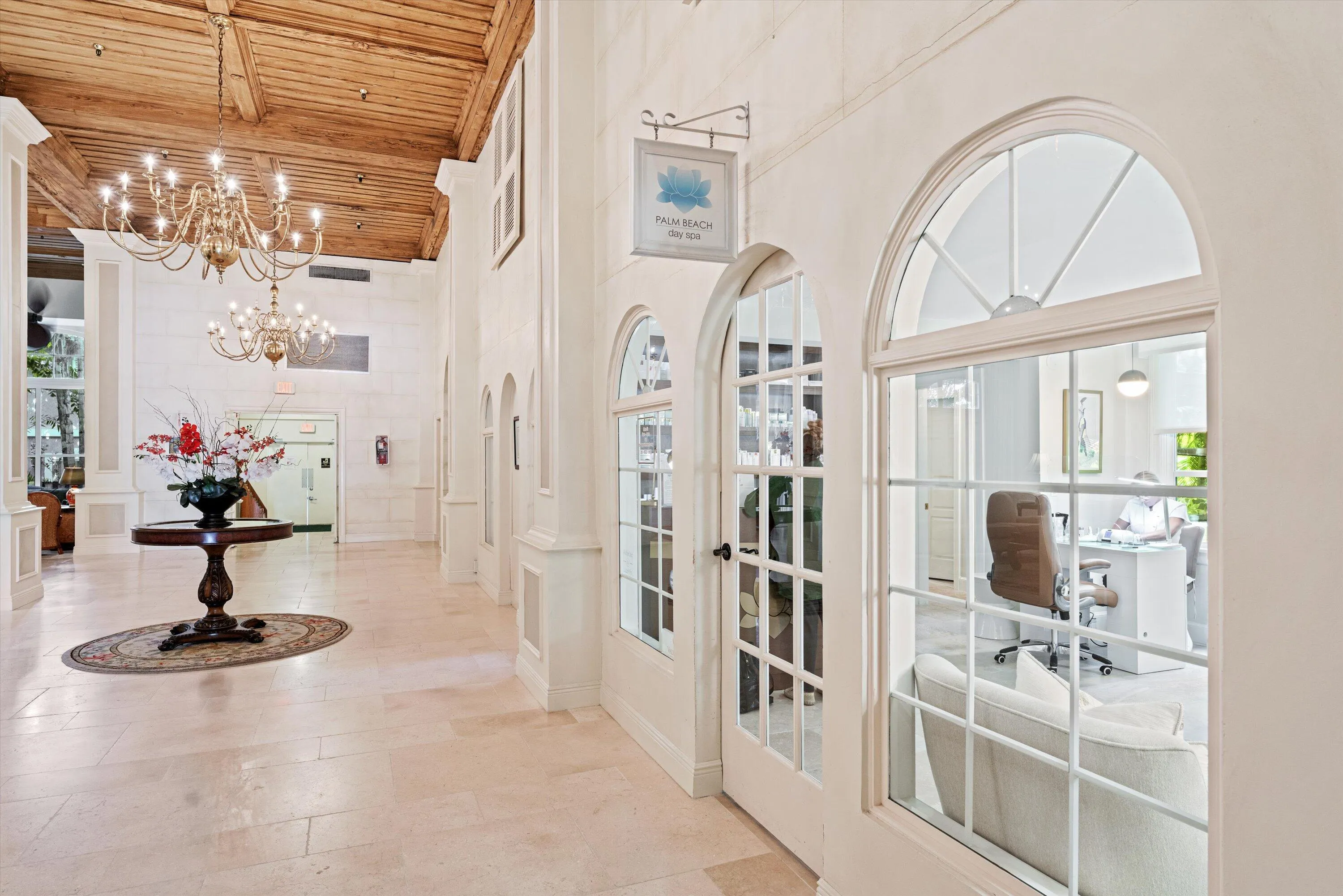 Palm Beach Hotel Condo