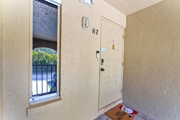 2-web-or-mls-A7409983