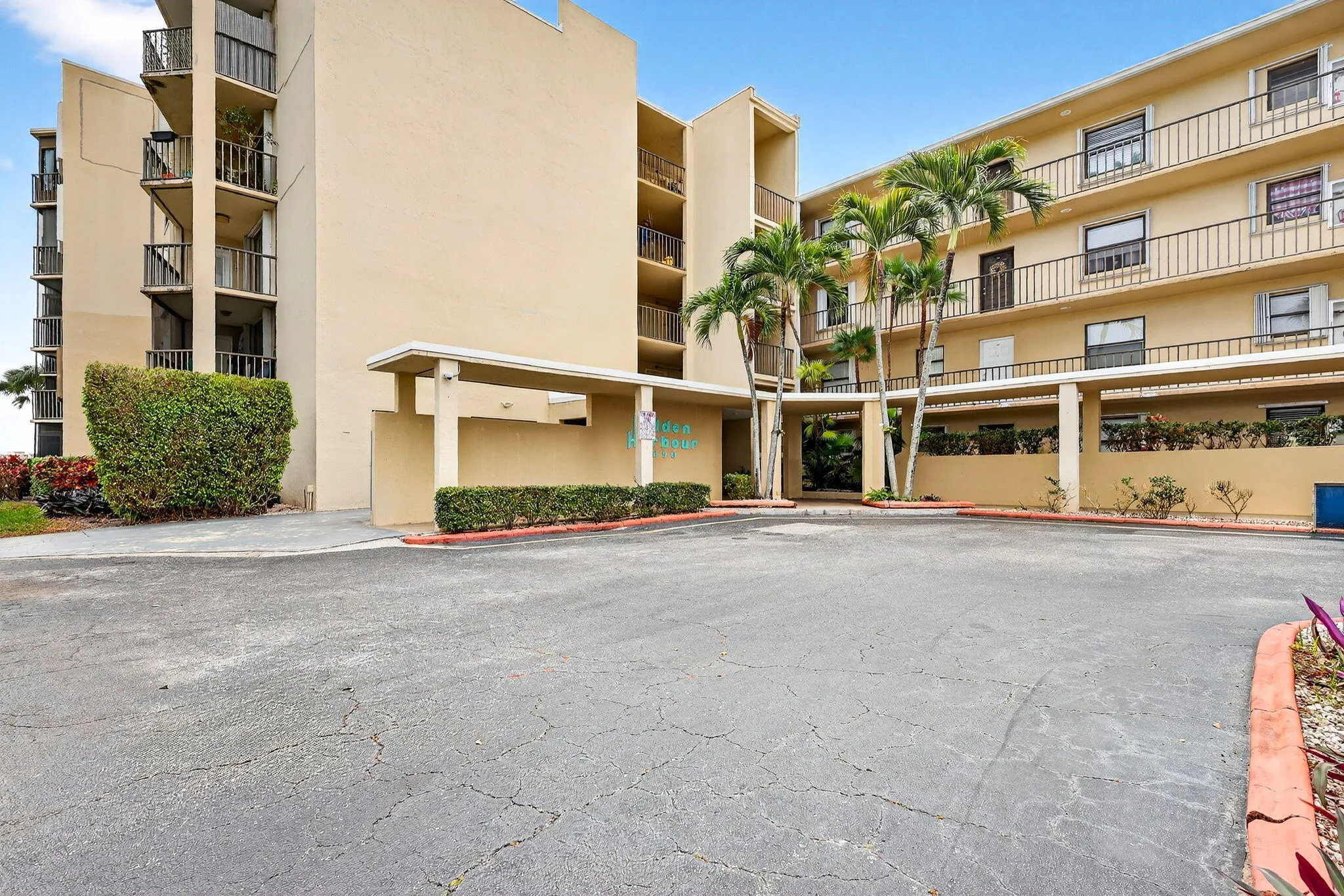 3-web-or-mls-5P1A8144