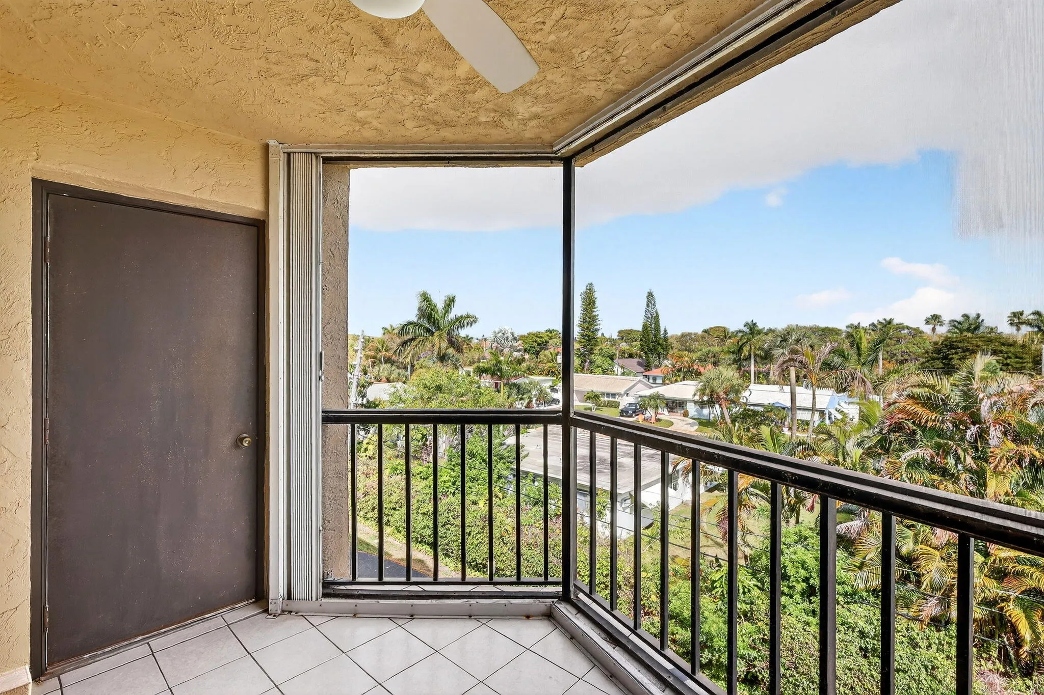 22-web-or-mls-5P1A7955