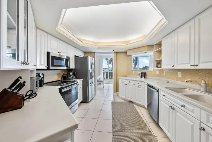 1617 N Flagler Dr Unit 3A -19