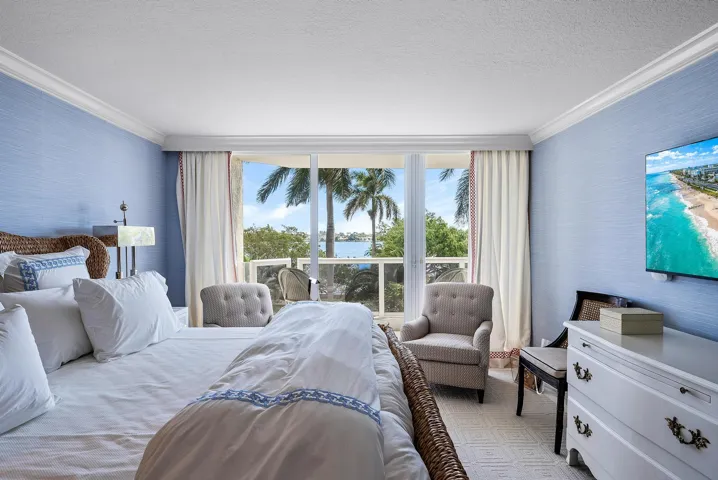1617 N Flagler Dr Unit 3A -23