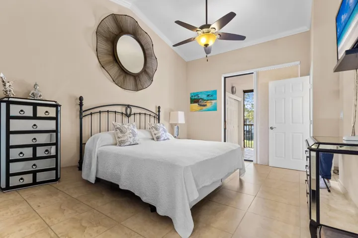 4532 Carambola Cir S by Skybankpro.com P