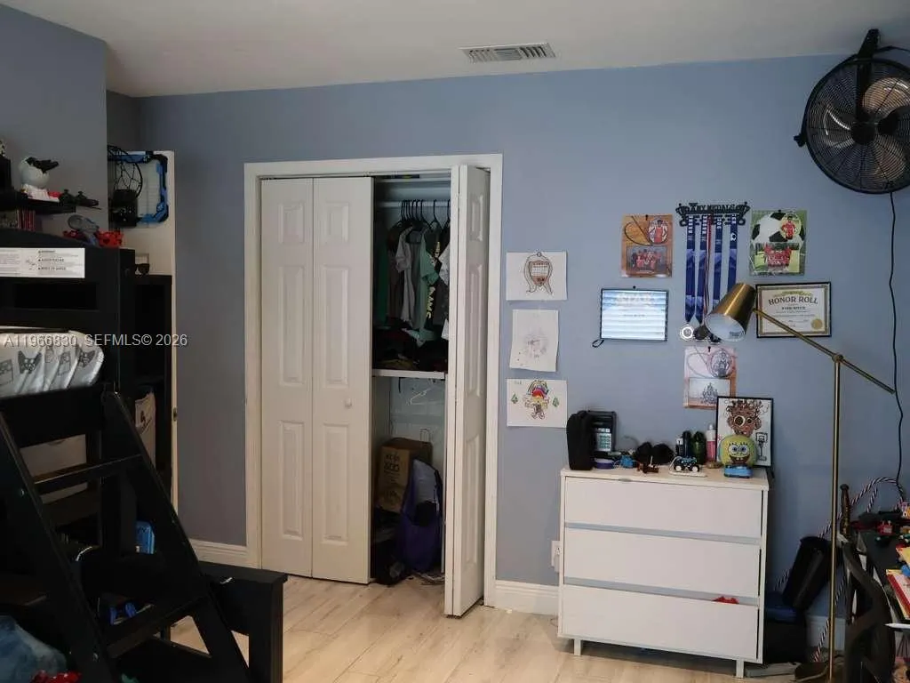 Property photo 52