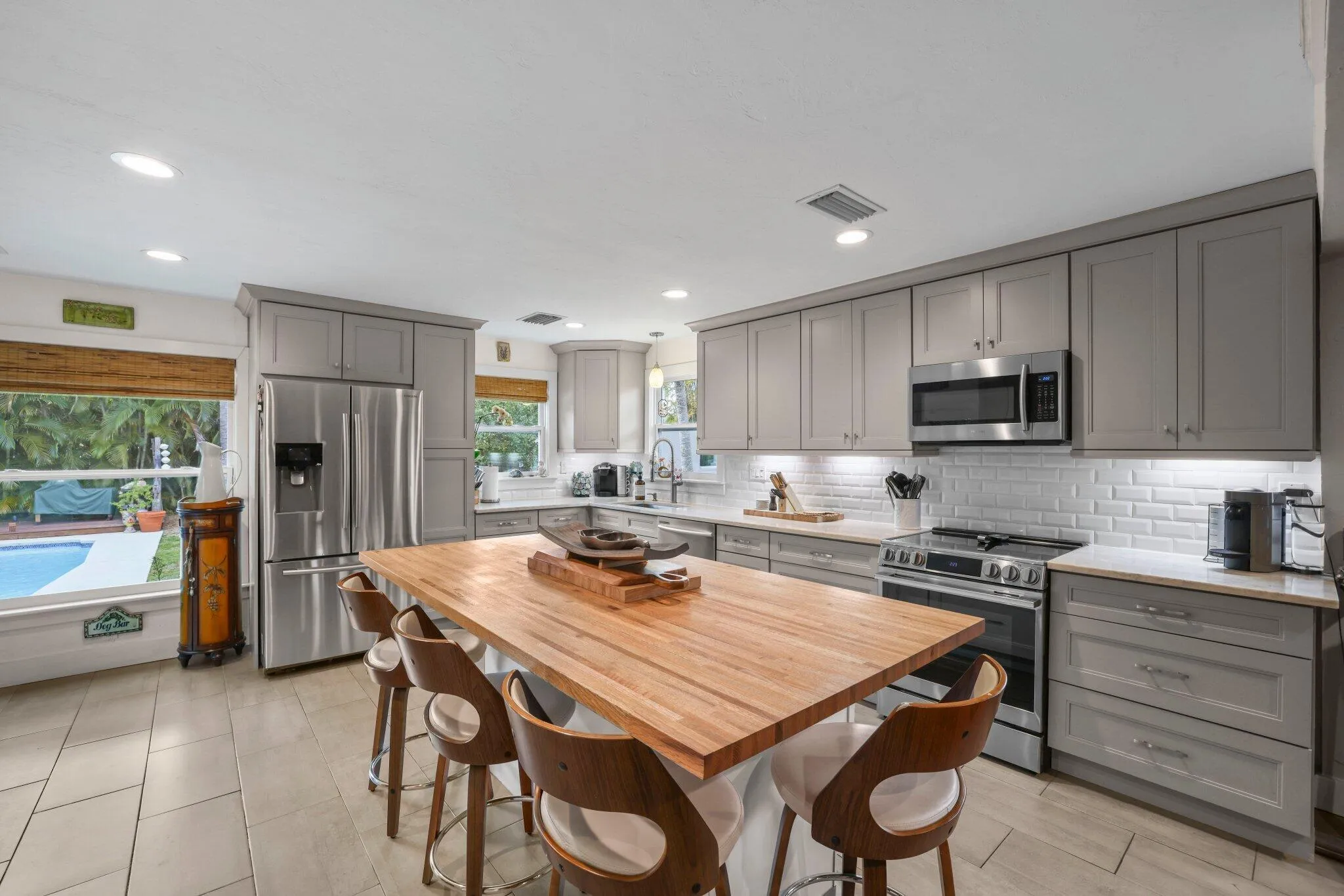 304 Southeast 4th Ave - 14.jpg-SMALL