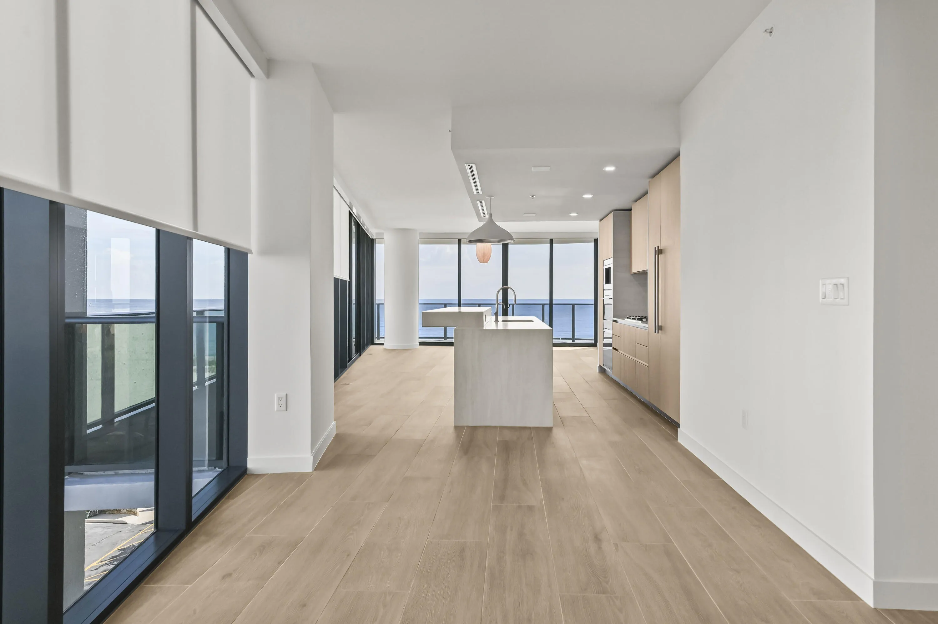 10 Kitchen 01