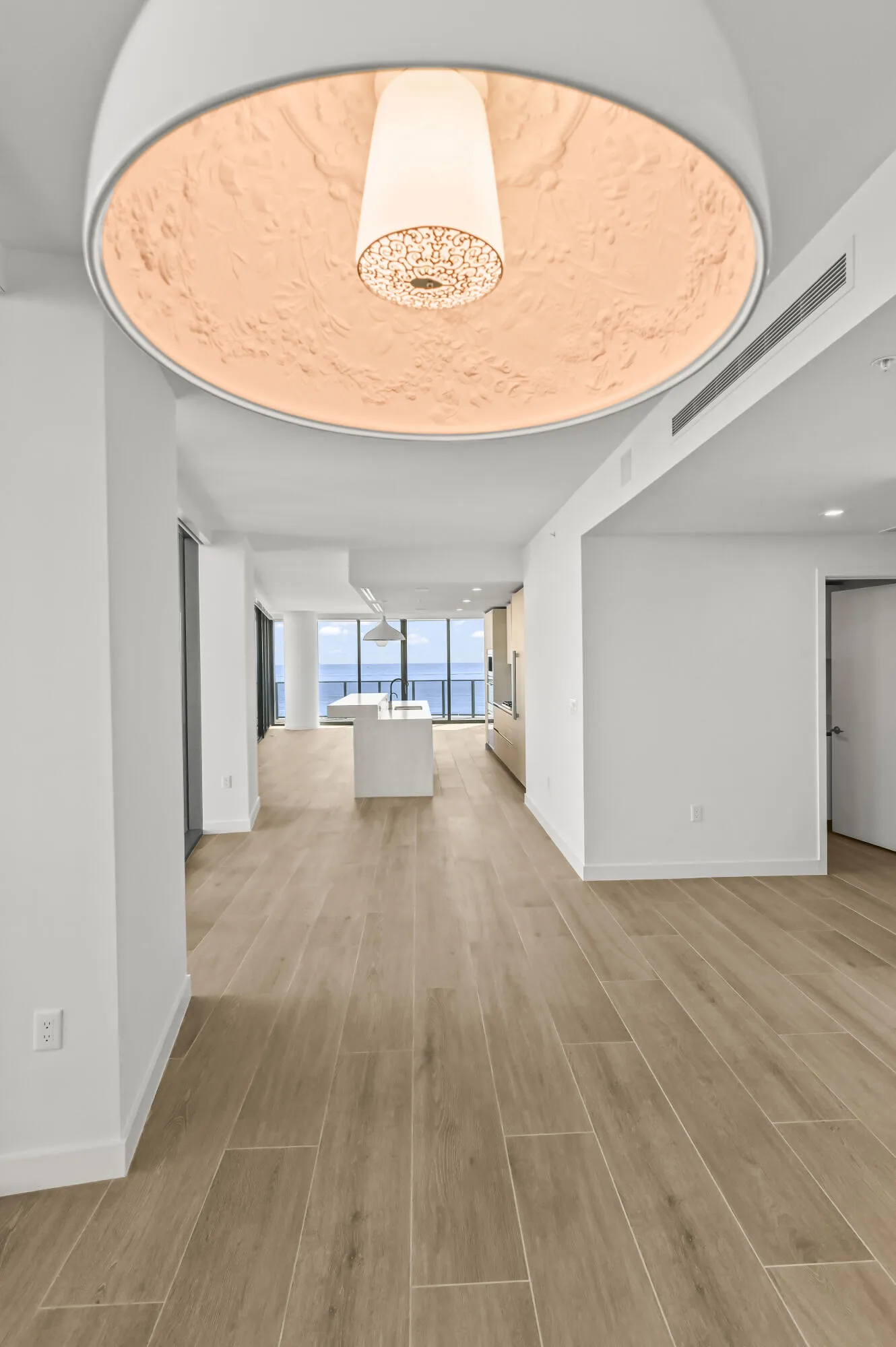 08 Dining room 06