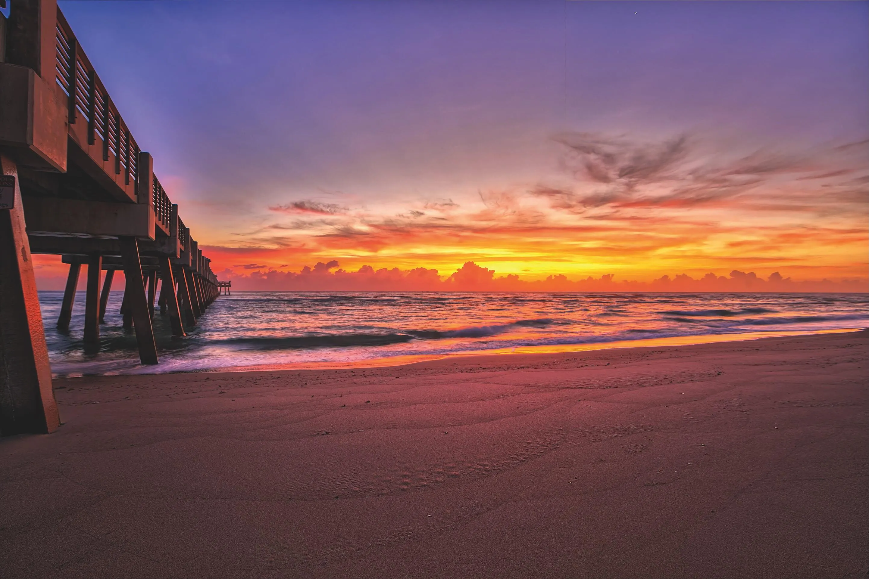 Sunset Juno Pier (1)