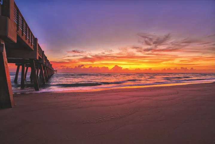 Sunset Juno Pier (1)