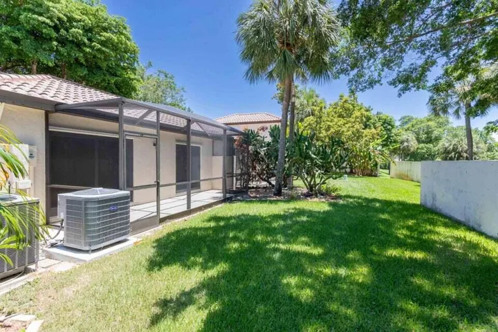 BACK VIEW