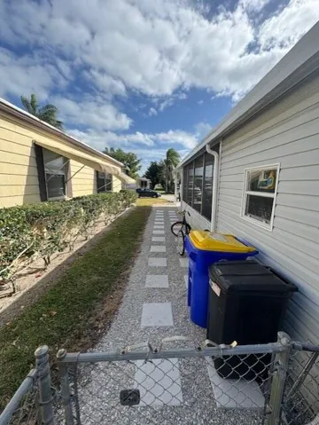 Side yard