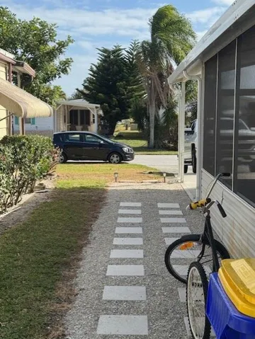 Sideyard