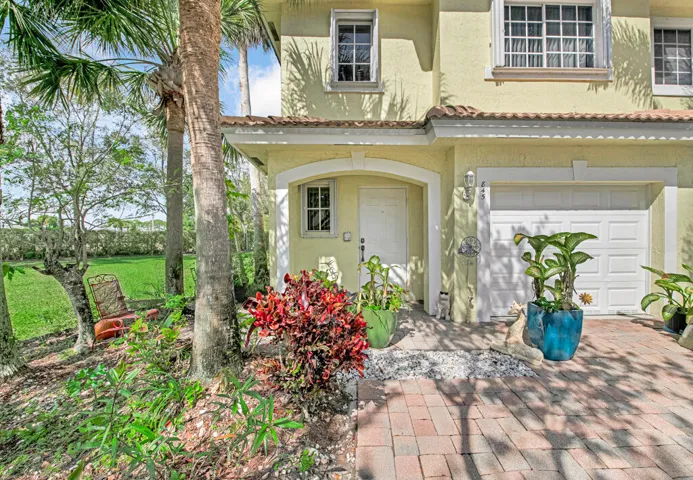 front house04