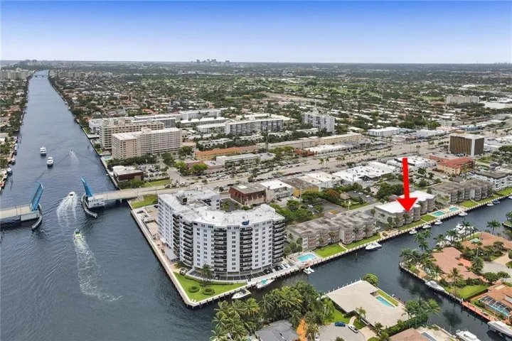 COASTAL LIVING AT ITS BEST FOR BEACH & BOAT LOVERS IN LAUDERDALE BY THE SEA. THIS NICELY REMODELED UNIT FEATURES 1300 SQ FT, 2 BEDROOMS 2 BATHROOMS LOCATED DIRECTLY ON THE CANAL W/ AMAZING WATER VIEWS ONLY 600 FT FROM THE INTRACOASTAL. KITCHEN FEATURES WHITE SHAKER CABINETS, STAINLESS STEEL APPLIANCES W/ GRANITE COUNTERTOPS, & IN UNIT WASHER/ DRYER. PRIMARY BEDROOM ALSO HAS WATER VIEWS W/ WALK IN CUSTOM CALIFORNIA STYLE CLOSET. UPDATED BATHROOMS, NO FIXED BRIDGES, 3 HEATED POOLS, 3 BBQ AREAS, TIKI HUT.