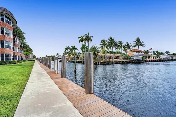 COASTAL LIVING AT ITS BEST FOR BEACH & BOAT LOVERS IN LAUDERDALE BY THE SEA. THIS NICELY REMODELED UNIT FEATURES 1300 SQ FT, 2 BEDROOMS 2 BATHROOMS LOCATED DIRECTLY ON THE CANAL W/ AMAZING WATER VIEWS ONLY 600 FT FROM THE INTRACOASTAL. KITCHEN FEATURES WHITE SHAKER CABINETS, STAINLESS STEEL APPLIANCES W/ GRANITE COUNTERTOPS, & IN UNIT WASHER/ DRYER. PRIMARY BEDROOM ALSO HAS WATER VIEWS W/ WALK IN CUSTOM CALIFORNIA STYLE CLOSET. UPDATED BATHROOMS, NO FIXED BRIDGES, 3 HEATED POOLS, 3 BBQ AREAS, TIKI HUT.