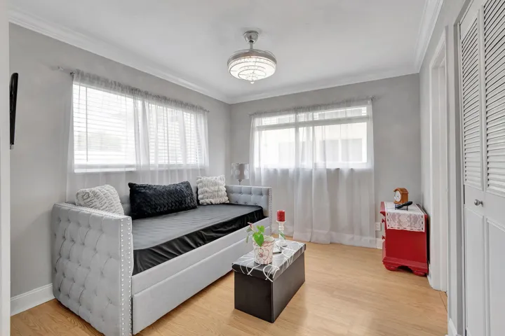 2nd bedroom with en suite bath