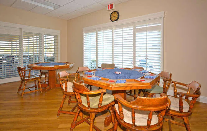 17 Colonial Club Dr Apt 205-small-029-00