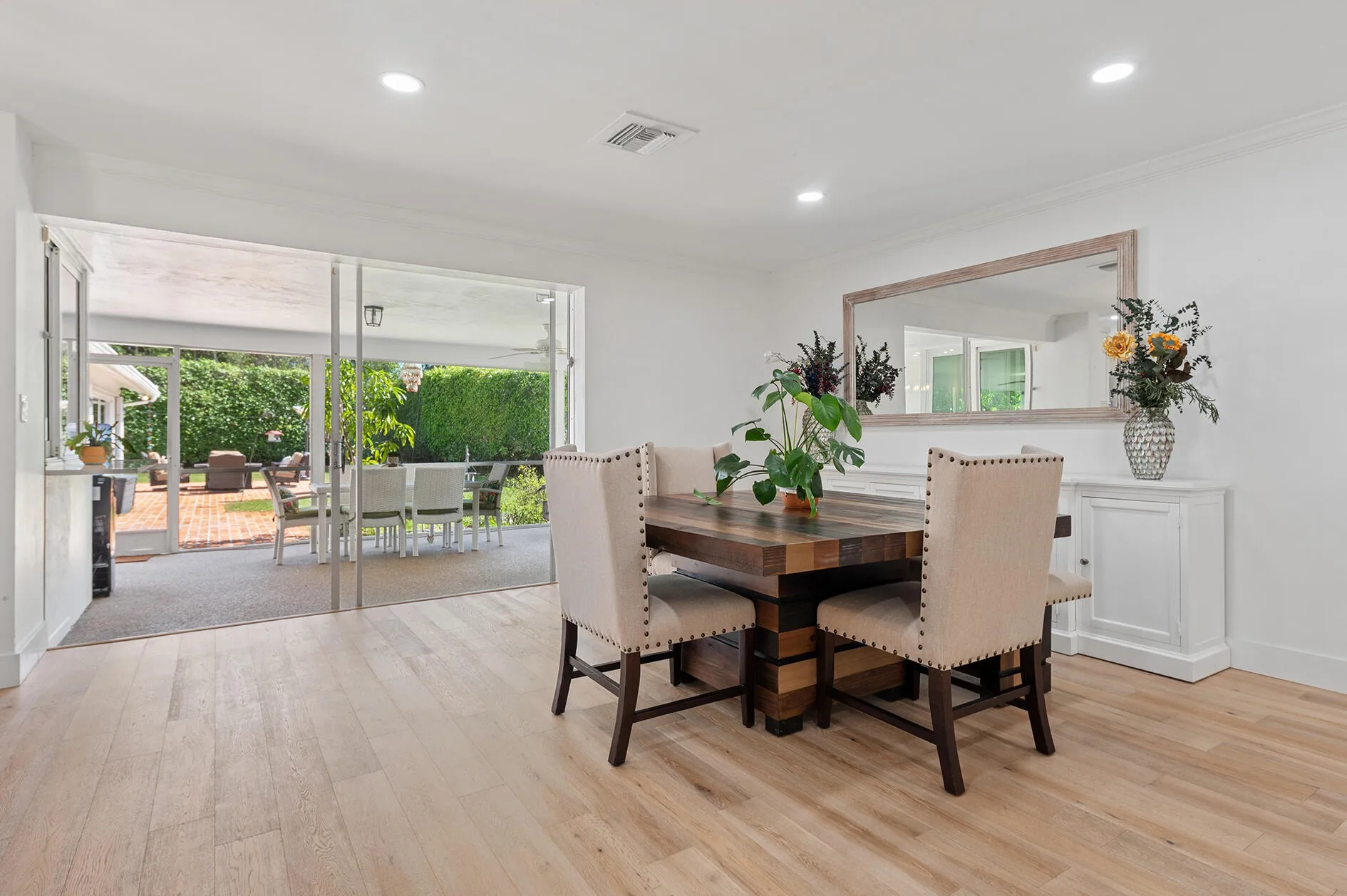 Dining space to covered outdoor living